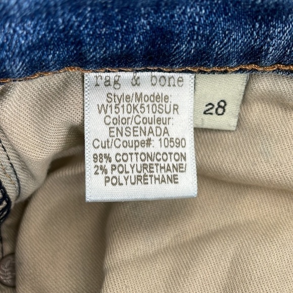 Sz28 Rag & Bone Crop Jean in Ensenada Wash, Factory Distressed in VGUC - Picture 14 of 15